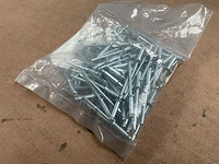 Solid rivet (1300x) - afbeelding 4 van  4
