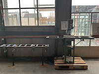 Solid tb13 kolomboormachine v.v. aanvoertafel