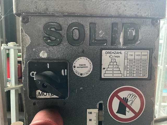 Solid tb13 kolomboormachine v.v. aanvoertafel - afbeelding 4 van  6