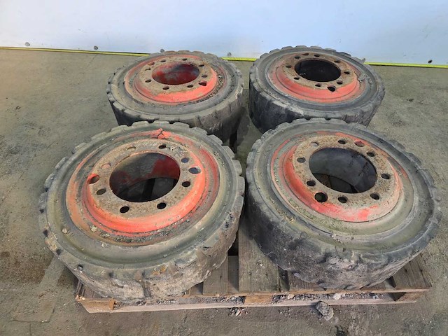 Solideal - banden 250-15 - afbeelding 1 van  4