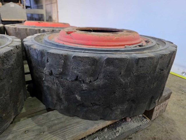 Solideal - banden 250-15 - afbeelding 3 van  4