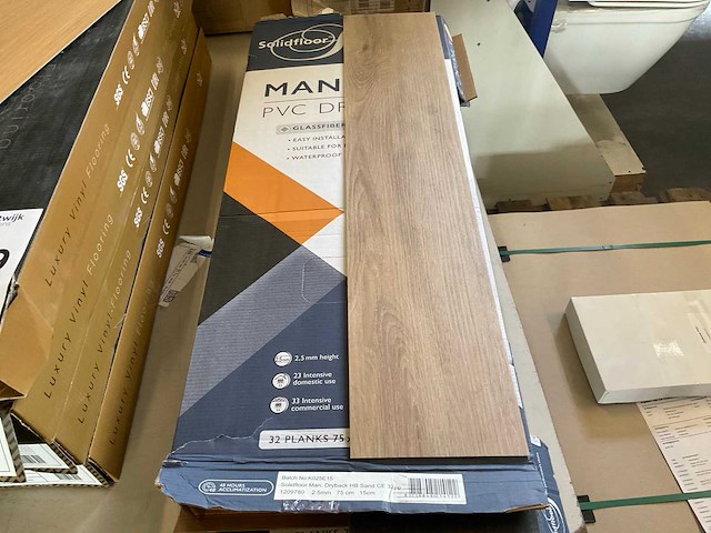 Solidfloor pvc visgraatdelen ca. 3,6 m² - afbeelding 1 van  3