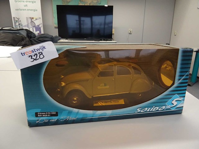 Solido s - modelauto citroën 2cv 1966 1/18 - afbeelding 1 van  1