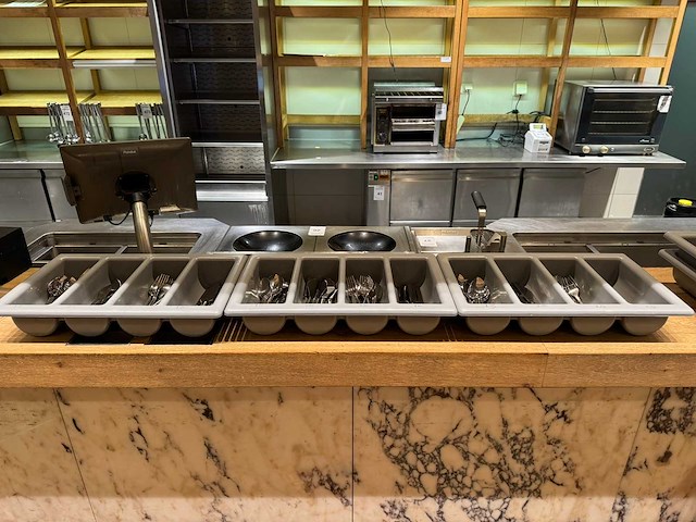 Solingen - 65-delige bestekset - afbeelding 1 van  4