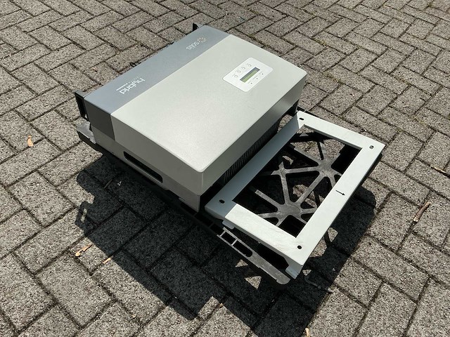Solis - rhi-3p8k-hves-5g - omvormer - afbeelding 10 van  12