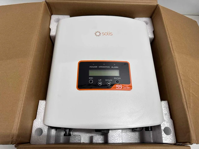 Solis - s6-gr1p1.5k-m - omvormer (1.5kw) - afbeelding 1 van  5