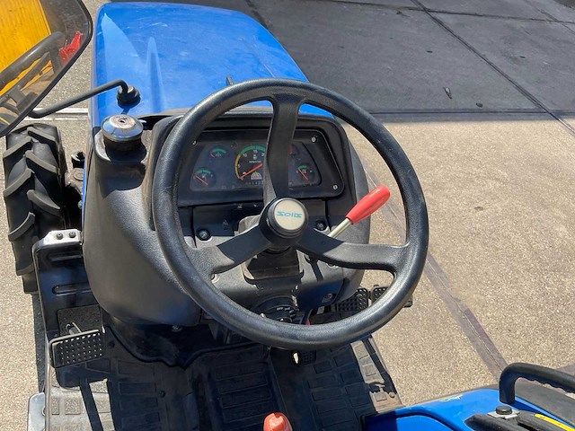 Solis 26 compacttractor 4wd - afbeelding 10 van  24