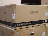 Solis hybride omvormer s6-eh3p12k-nd-h, 3 fase - afbeelding 2 van  4