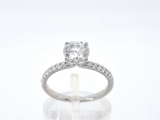 Solitair ring met een briljant geslepen diamant van 1.00 carat - afbeelding 1 van  9