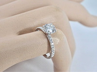 Solitair ring met een briljant geslepen diamant van 1.00 carat - afbeelding 2 van  9