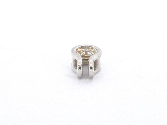 Solitaire hanger met een natuurlijke briljant geslepen diamant, excl. ketting - afbeelding 7 van  9