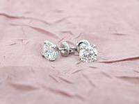 Solitaire oorbellen met natuurlijke diamanten 2.33 carat - afbeelding 6 van  11