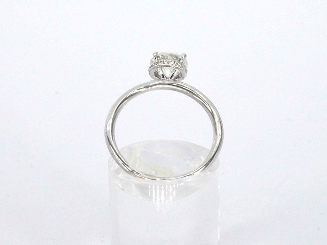 Solitaire ring met een natuurlijke briljant geslepen diamant van 1.20 carat en hidden halo - afbeelding 2 van  12