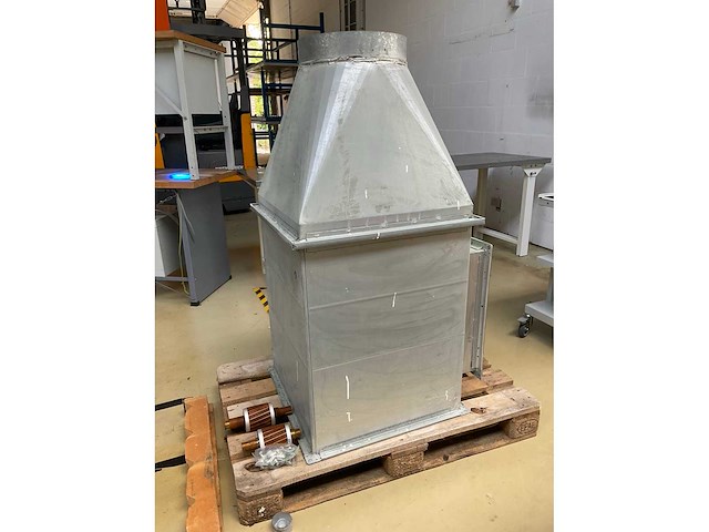 Soloan verfspuitcabine - afbeelding 2 van  3