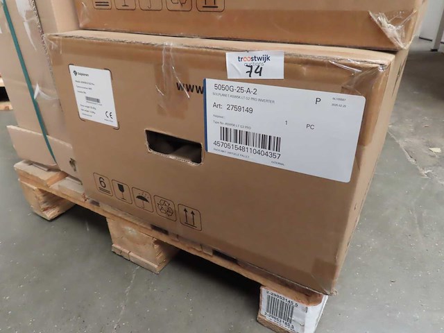 Solplanet - asw5k-lt-g2 pro - omvormer - afbeelding 1 van  2