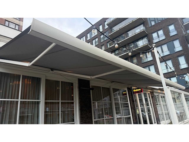 Somfy elektrisch aluminium knikarm zonnescherm - afbeelding 7 van  15