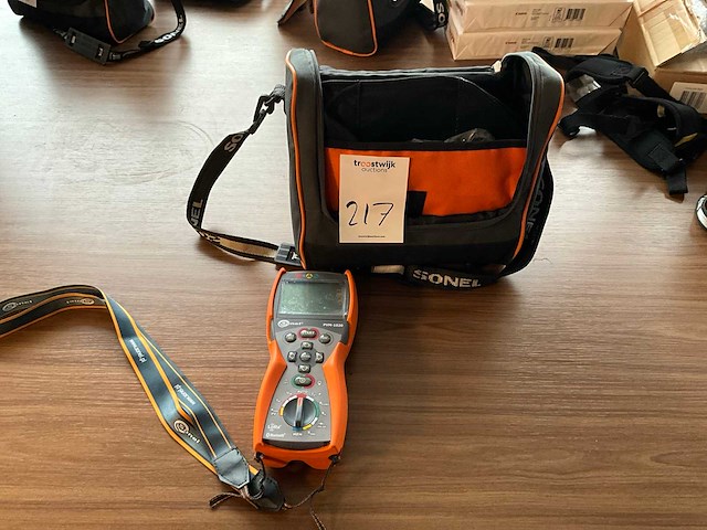 Sonel pvm-1020 pv installatiemeter - afbeelding 1 van  9