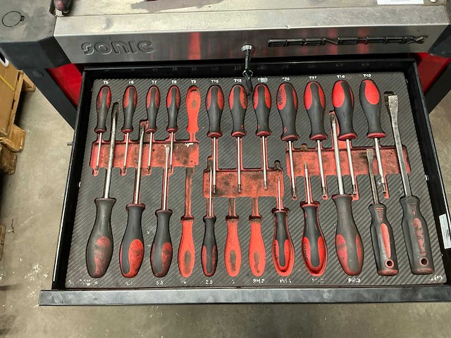 Sonic grand prix gereedschapswagen - afbeelding 10 van  11