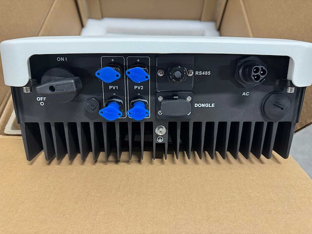 Sonnenstromfabrik - set van 12 zonnepanelen (395 wp) met solax 4.2k omvormer - afbeelding 8 van  10