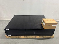 Sonnenstromfabrik - set van 8 zonnepanelen (325 wp) met solax 2.5k omvormer - afbeelding 1 van  10