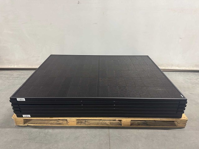 Sonnenstromfabrik - set van 8 zonnepanelen (325 wp) met solax 2.5k omvormer - afbeelding 3 van  10