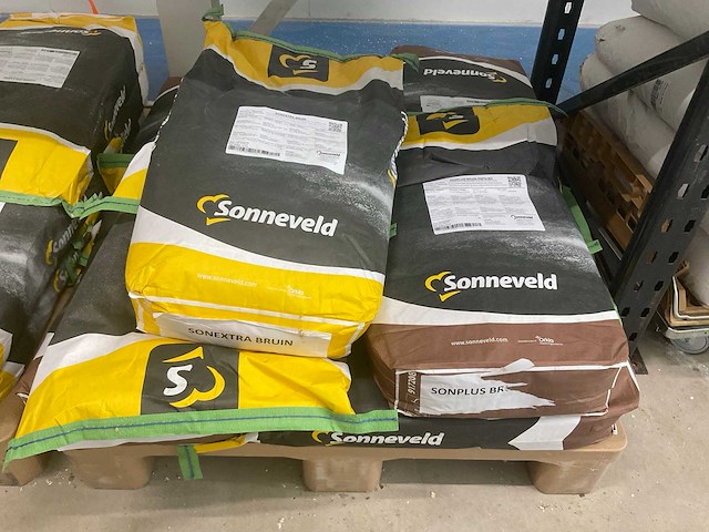 Sonneveld diverse bakkers producten, grondstoffen - afbeelding 15 van  26