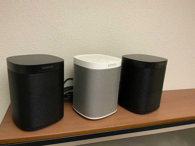 Sonos one smartspeaker (3x) - afbeelding 1 van  4
