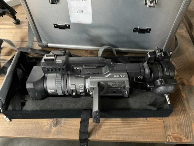 Sony - dsr-pd150p - digital camcorder - afbeelding 3 van  5