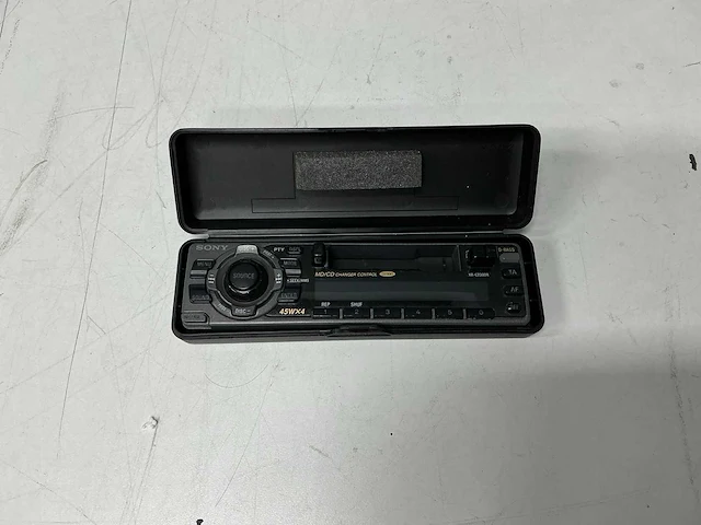 Sony - xr-c2300r - auto audio & video - afbeelding 7 van  8
