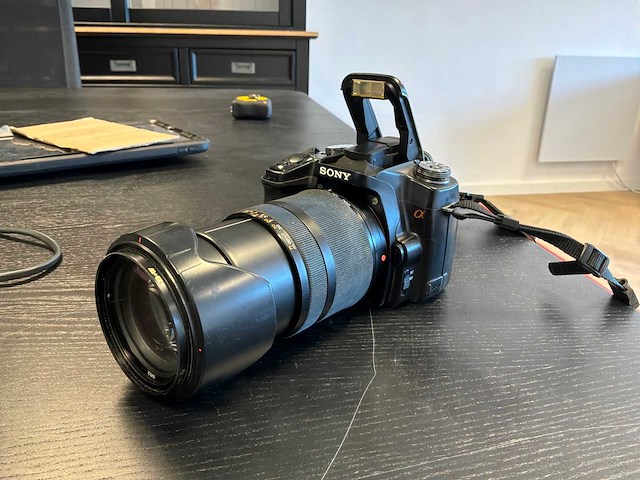 Sony alpha dslr-a100 spiegelreflexcamera - afbeelding 1 van  9