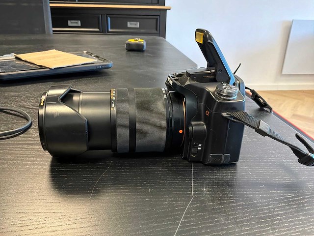 Sony alpha dslr-a100 spiegelreflexcamera - afbeelding 2 van  9