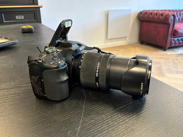 Sony alpha dslr-a100 spiegelreflexcamera - afbeelding 3 van  9