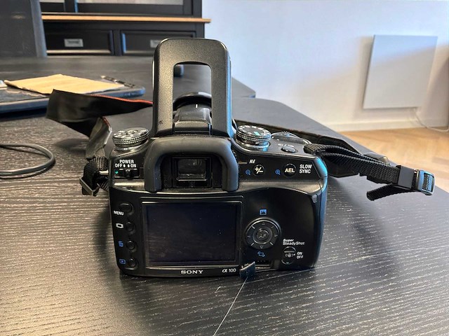 Sony alpha dslr-a100 spiegelreflexcamera - afbeelding 4 van  9