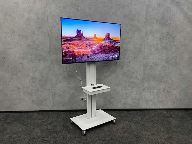 Sony bravia kd-55xf7004 - 55" 4k uhd smart tv met verrijdbaar statief - afbeelding 16 van  20