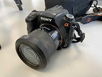 Sony dslr-a200 fotocamera met 3 lenzen en mini gray scale card - afbeelding 1 van  11