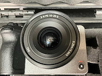 Sony fx30 fotocamera + g master lens + handle - afbeelding 9 van  15