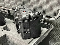 Sony fx30 fotocamera + g master lens + handle - afbeelding 13 van  15