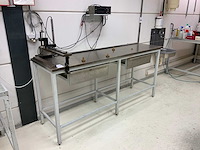 Sony magnescale dg100p meetsonde op metalen werktafel - afbeelding 1 van  10