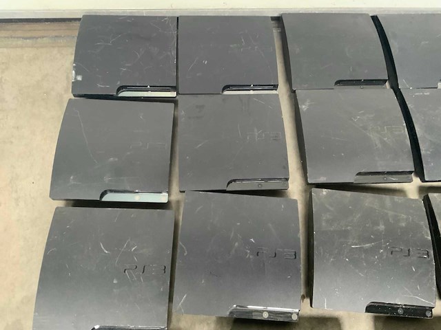 Sony playstation 3 slim 2de console (15x) - afbeelding 7 van  7
