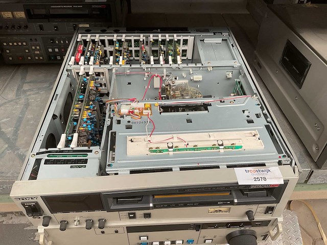 Sony pvw-60p betacam ps editing player - afbeelding 5 van  5