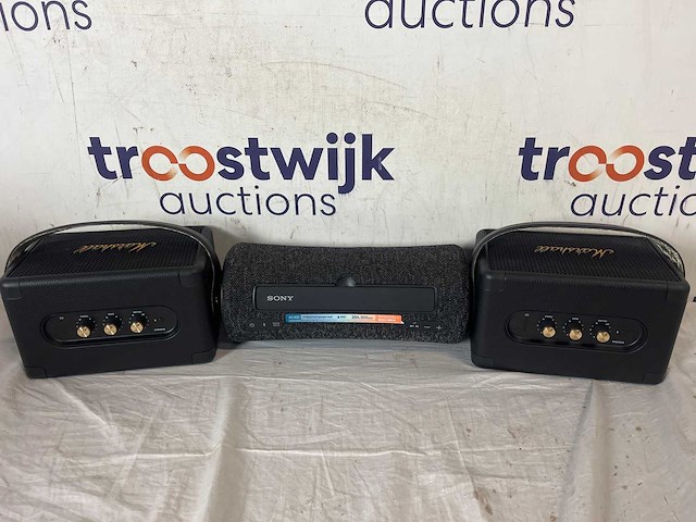Sony srs-xg300 - bluetooth speaker - zwart + marshall kilburn ii - bluetooth speaker - zwart metaal - afbeelding 1 van  1