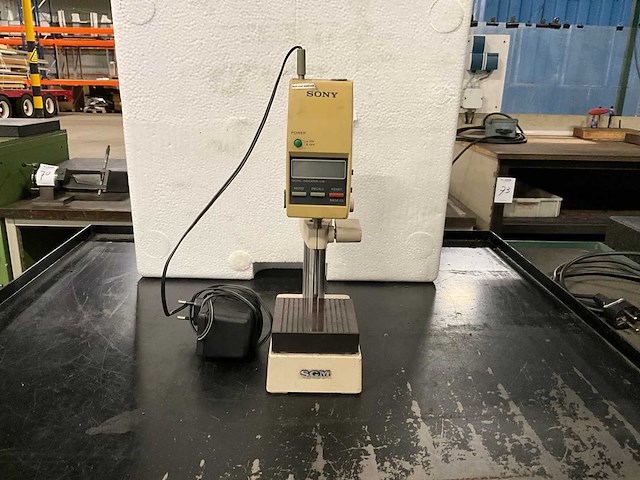 Sony u30f digitale meettaster met statief - afbeelding 1 van  4