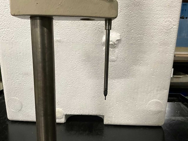 Sony u60bf digitale meettaster met statief - afbeelding 5 van  7