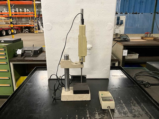 Sony u60bf/u30bf digitale meettaster met statief (2x) - afbeelding 5 van  10