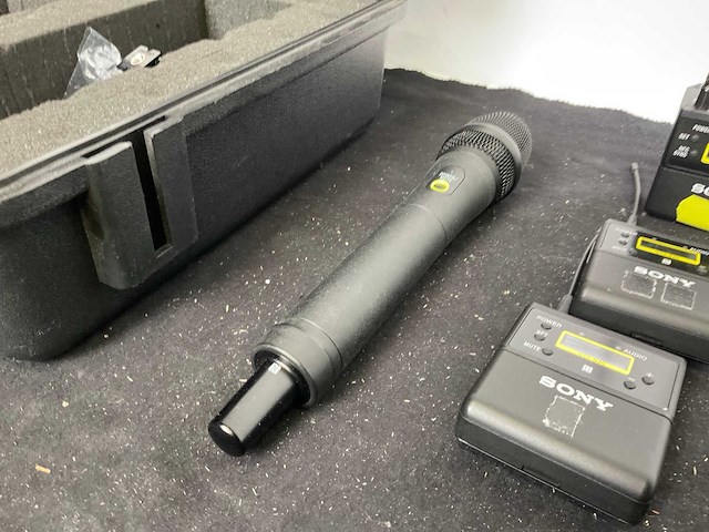 Sony uwp-d27 draadloze microfoonset - afbeelding 2 van  7