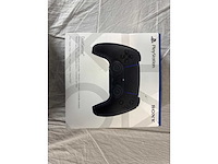 Sony vlog camera zv-1 ii | eufy deurbel | sony playstation controller | slaapmat - afbeelding 5 van  6