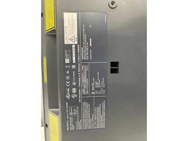 Sony wuxga vpl-fhz65 - xl lcd data projector - afbeelding 7 van  17