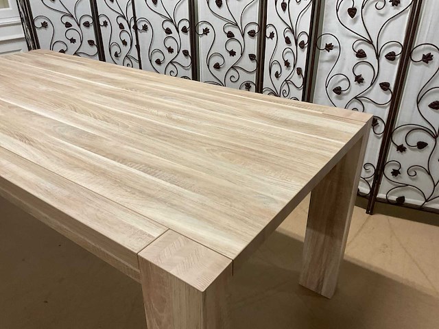 Soof eetkamertafel - afbeelding 11 van  12