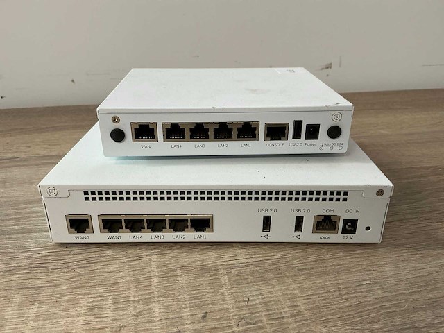 Sophos red 50 / red 15 firewall (2x) - afbeelding 3 van  3