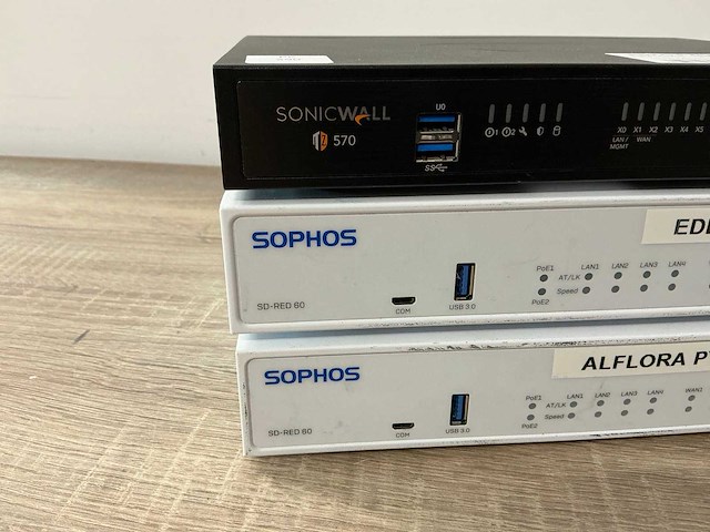 Sophos/sonicwall firewall (3x) - afbeelding 2 van  7